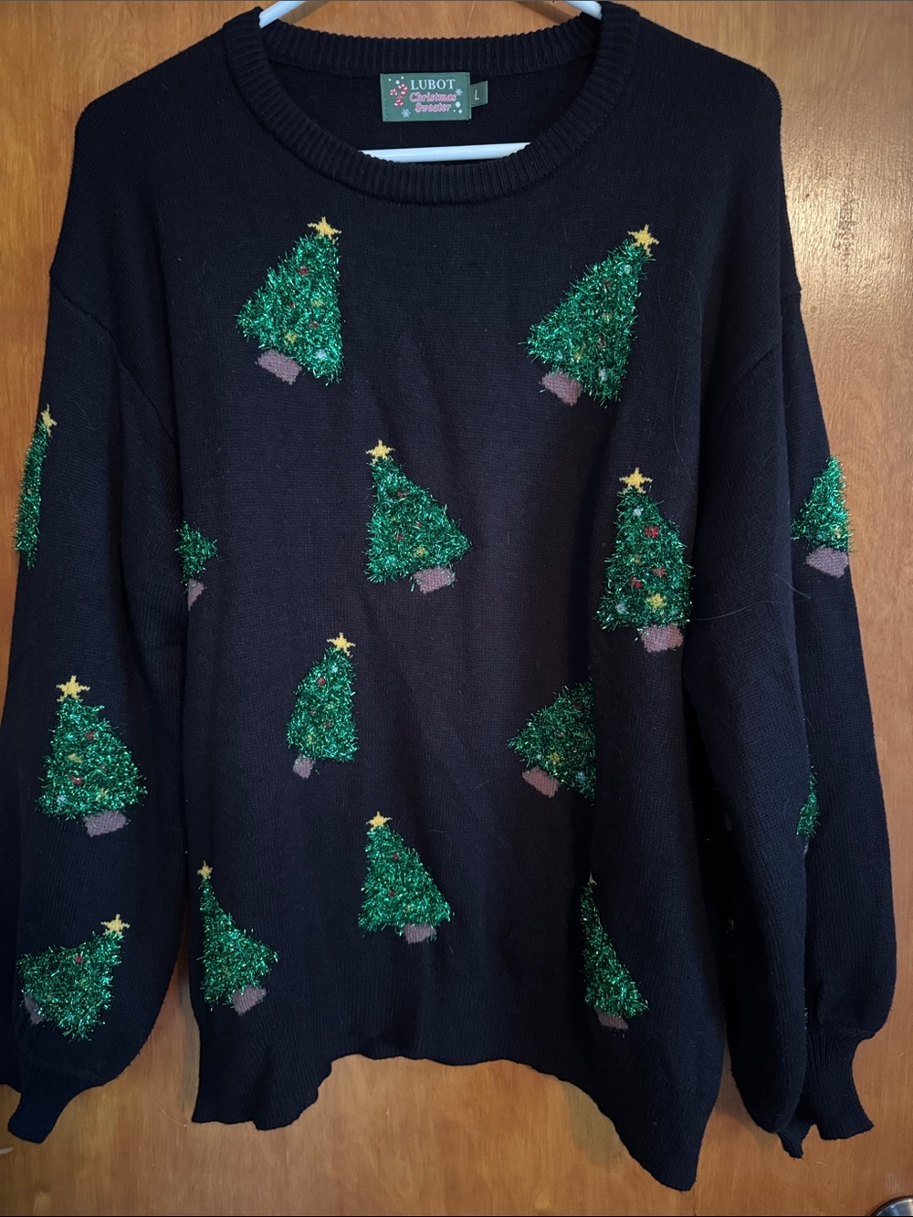 Black Women's Christmas Textured Sparkly Tree Crewneck Sweater